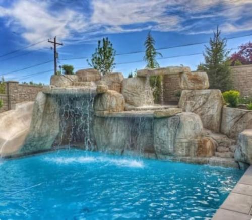 artificial-waterfall-3