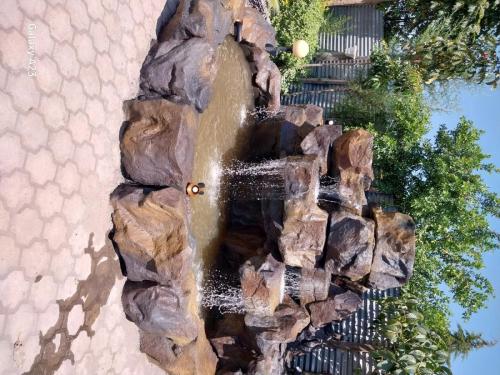 artificial-waterfall-6